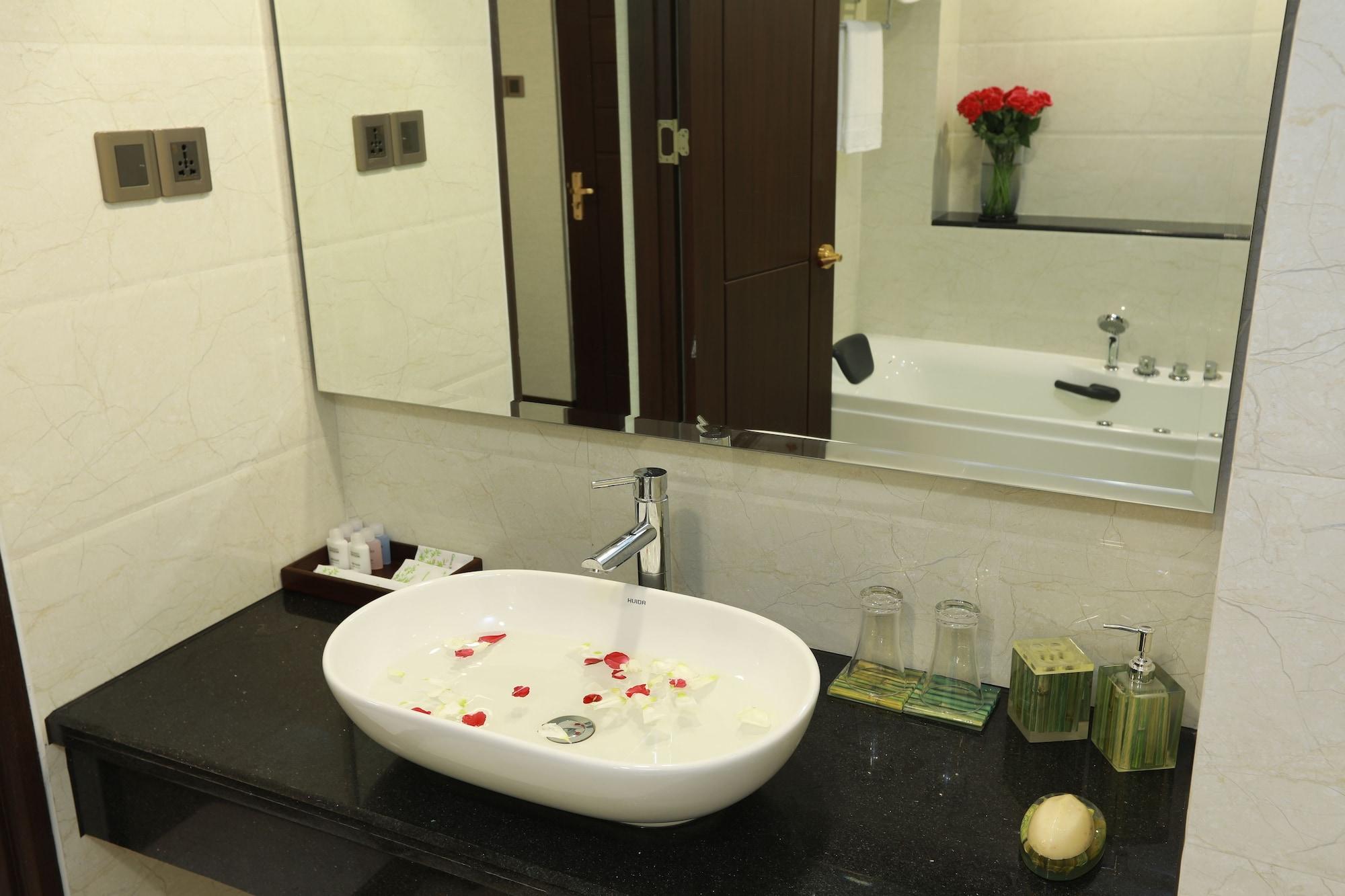 Rose Palace Hotel Rangun Kültér fotó