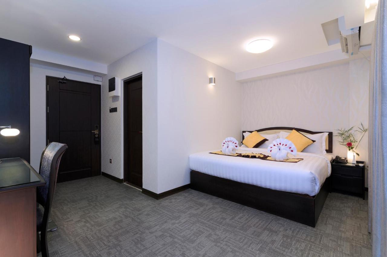 Rose Palace Hotel Rangun Kültér fotó